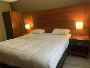 Sky Hotel Flushing/Laguardia Airport,Flushing Chinatown>>Flushing,2.5 star