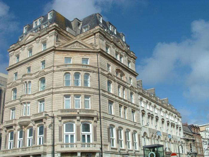 The Royal Hotel Cardiff,Penarth>>Cardiff,3.5 star