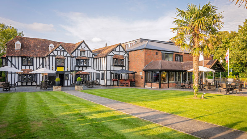 Donnington Manor Hotel,London>>Kent,4 star