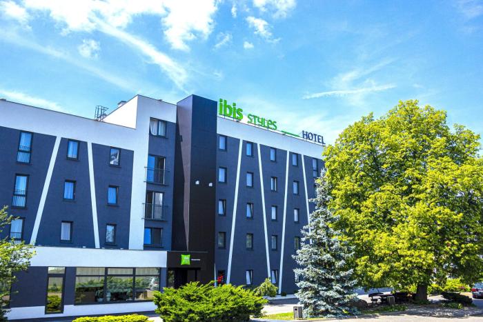 Ibis Styles Warszawa West,,3 star