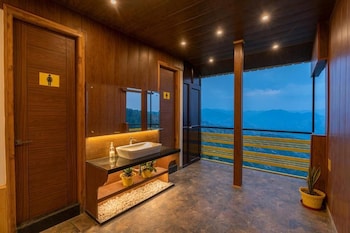 The Hosteller Kufri, Shimla,Theog,3 star