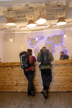 Hommam House,,2 star