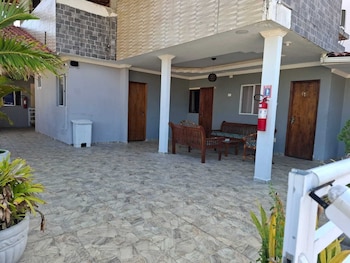 porto de galinhas lara mar