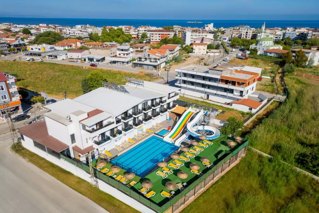 atas aqua otel avsa