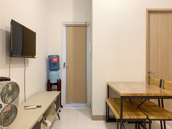classic 2br at 7th floor tokyo riverside pik 2apartment
