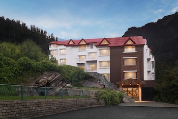 Bookmark Resorts, Manali,Log Huts Area,4 star