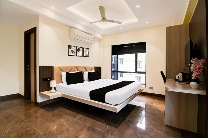 Super Townhouse New Town Near Dlf,New Town,4 star