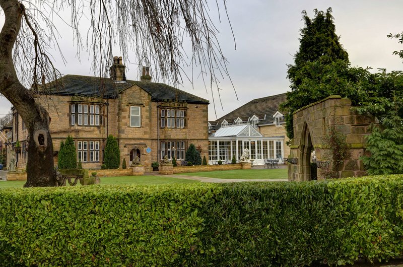 Rogerthorpe Manor Hotel, Bw Signature Collection,Darrington>>Badsworth,3 star