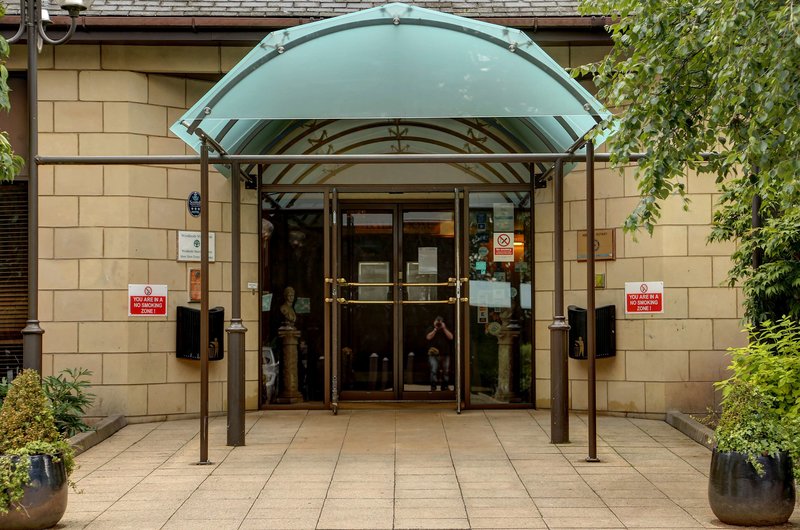 Best Western Dundee Woodlands Hotel