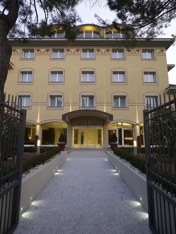 Virginia Palace Hotel,Garbagnate Milanese>>Cesate,4 star