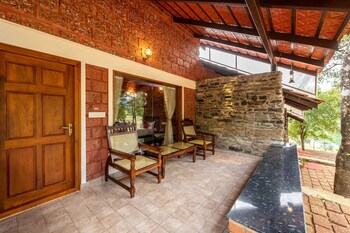 Gudlu Resorts Chikmagalur,Mudigere,3 star