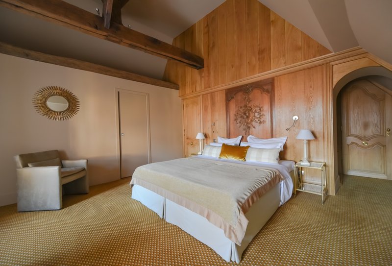 Grand Hotel Du Lion D'or,Loir-Et-Cher>>Blois,4 star