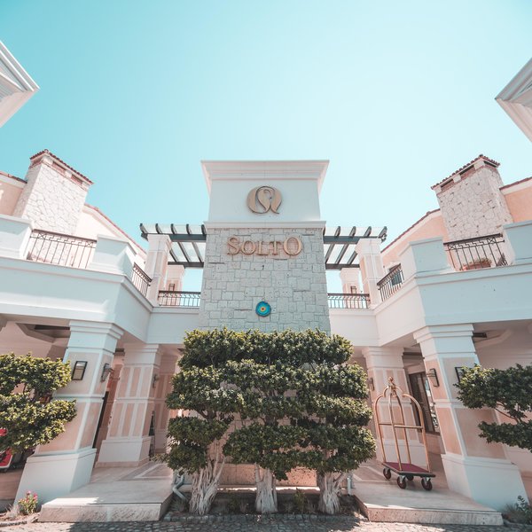 cocos the club solto boutique class