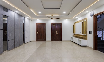 Treebo Mvm Residency,Property Bearing No 15, Block A Pocket 3, Rohini Sector 3, Rohini Sector 3, New Delhi, North West Delhi, Delhi, 110085,3 star