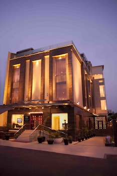 Hotel Eternity,Rajouri Garden,4 star