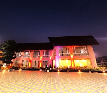 fun n city water park adventure and resort patna