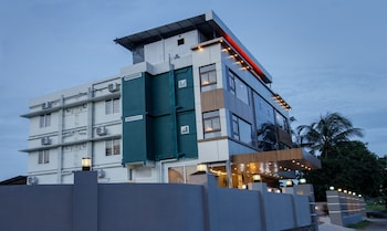 Treebo Amigos Residency,Nedumbassery,3 star