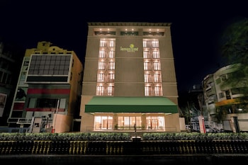 Lemon Tree Hotel, Rajkot, Rajkot Train Station , Rajkot,4 star