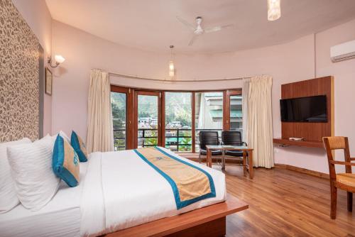 room-image
