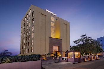 ginger greater noida pari chowk