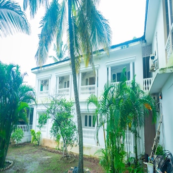 Lillywoods Nv Beach Resort,Calangute,3 star