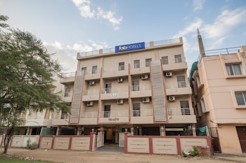 Fabhotel 4 Star Executive,Sr No 69/4, Opp Eon Freezone 2, Near Barclays It Park, Kharadi, Pune, Maharashtra, 411014,3 star