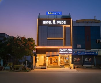 Fabhotel S Pride,GREATER BRAJESHWARI,3 star