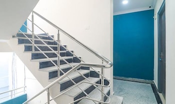 Fabhotel Broholic Suites I - Nr U.S. Consulate, Financial District,Hyderabad|India,2 star