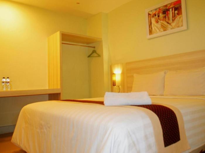 Sky Hotel Jogja,Yogyakarta>>Danurejan,3 star