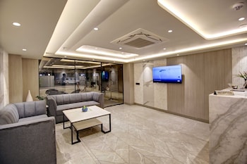 Hotel East Park Inn,Karolbagh,3 star