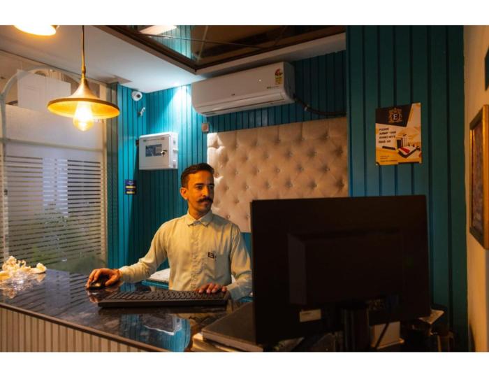 The Eminence Hotel,Sector 56, Mohali,3 star