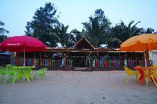 Livin Waves Beach Stay And Cafe,Bhavikodla,3 star