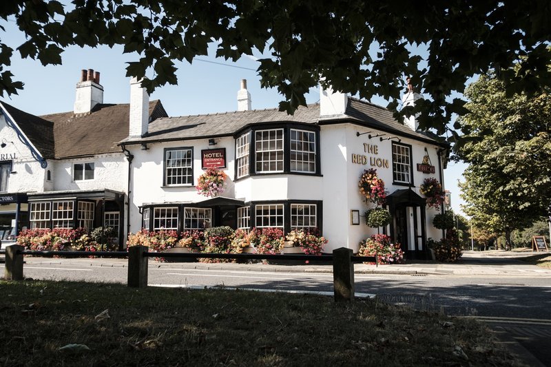 red lion hotel hillingdon