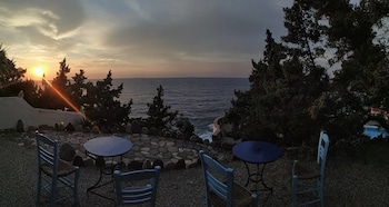 Daidalos,Armenistis>>Agios Kirykos,2 star