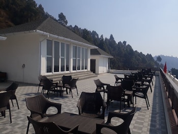 Tavisha Kanatal Hills Chamba,Tehri>>Kanatal,2 star