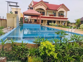 Gharana Resort,Hooghly>>Chandannagar,3 star