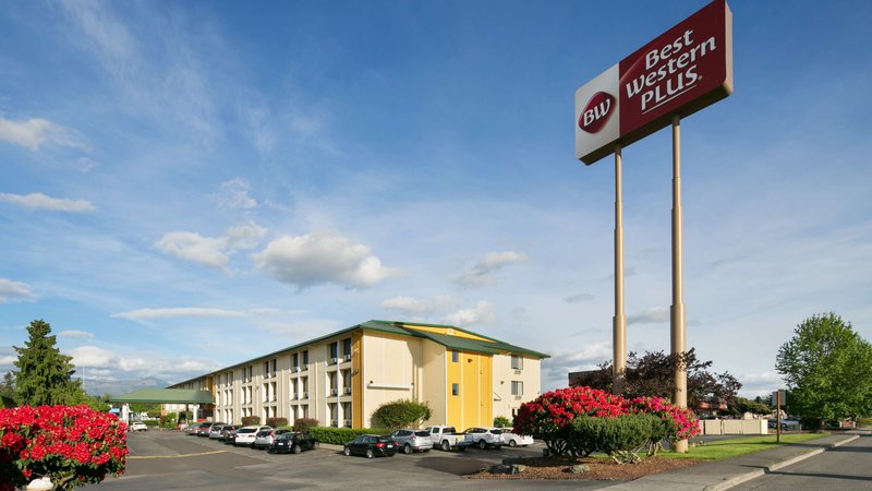 Wingate By Wyndham Mount Vernon,Near Children's Museum Of Skagit County,3 star
