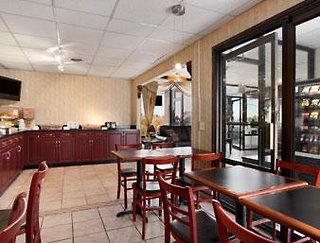 Days Inn By Wyndham Salisbury,Salisbury>>Baltimore,2 star