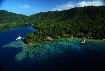 Tawali Resort,On The Waterfront,4 star