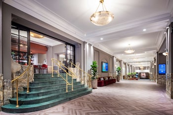 Doubletree By Hilton Brussels City,Lower Town>>Brussels,4 star