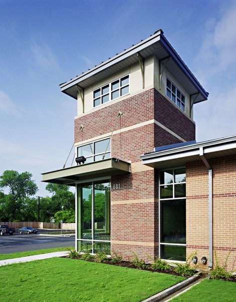 Best Western Taylor Inn