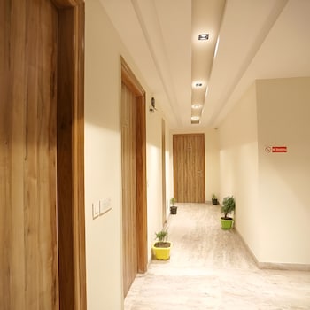 Hotel Goodluck,New Delhi>>Delhi,3 star