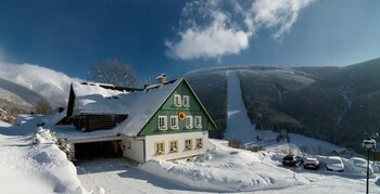 Pension Slunecnice,Bedrichov,3 star