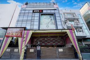 Pop 80665C Golden Dreams Banquet,New Delhi>>Delhi,3 star