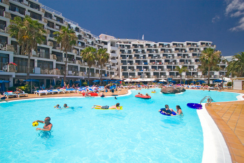 Nordotel Hotel Revoli,Near Puerto Rico Beach,4 star