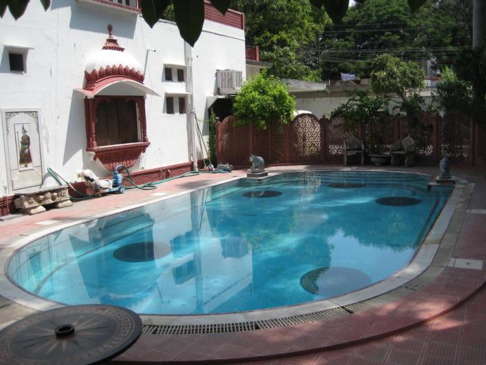 Rangniwas Palace Hotel,Rajasthan>>Eklingji,3 star