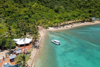 elysian luxury eco island retreat