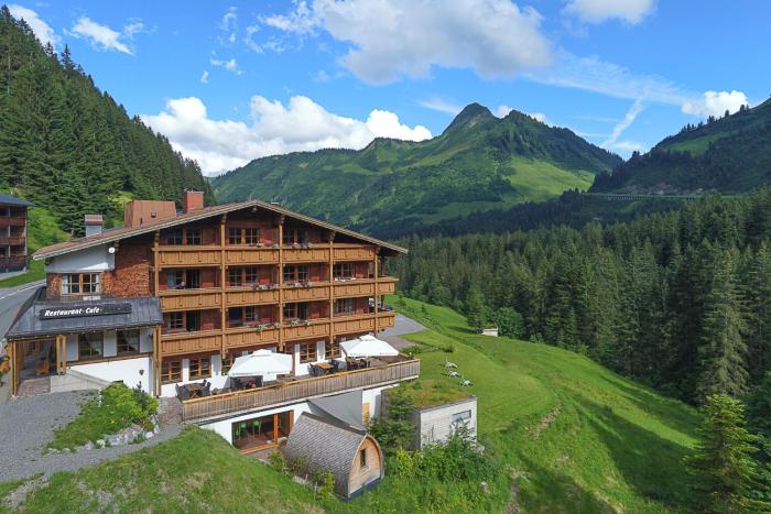 Berghotel Madlener,Damuels>>Bregenz,4 star