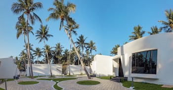 The Saravi Resort