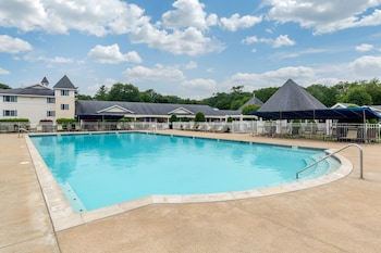 Ogunquit Hotel & Suites,Sanford>>Ogunquit,2 star